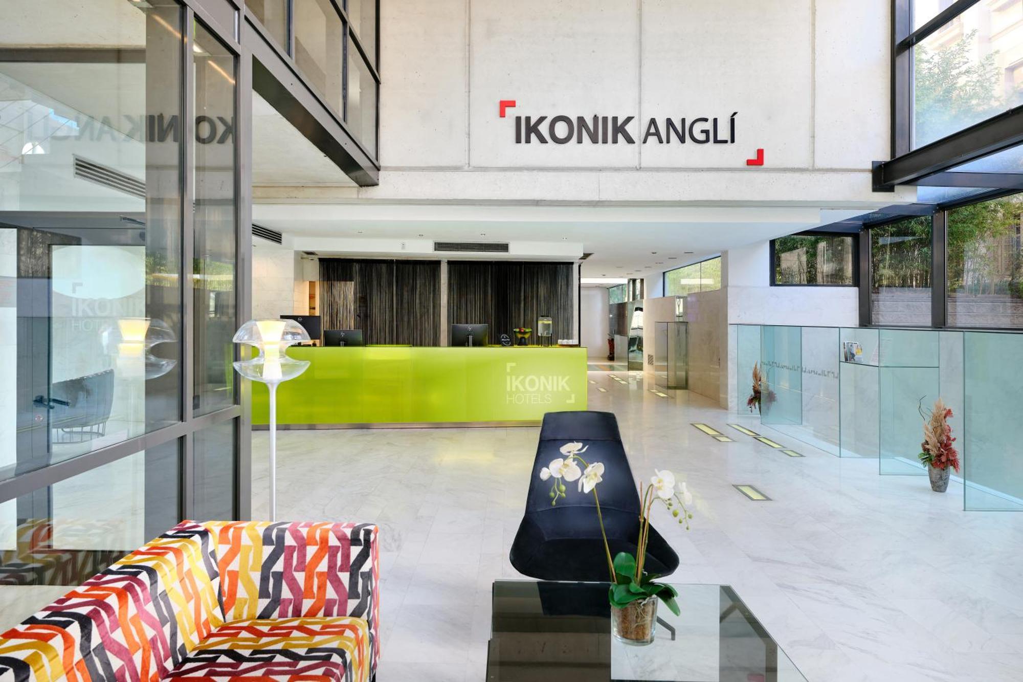 Ikonik Angli — Photos 2